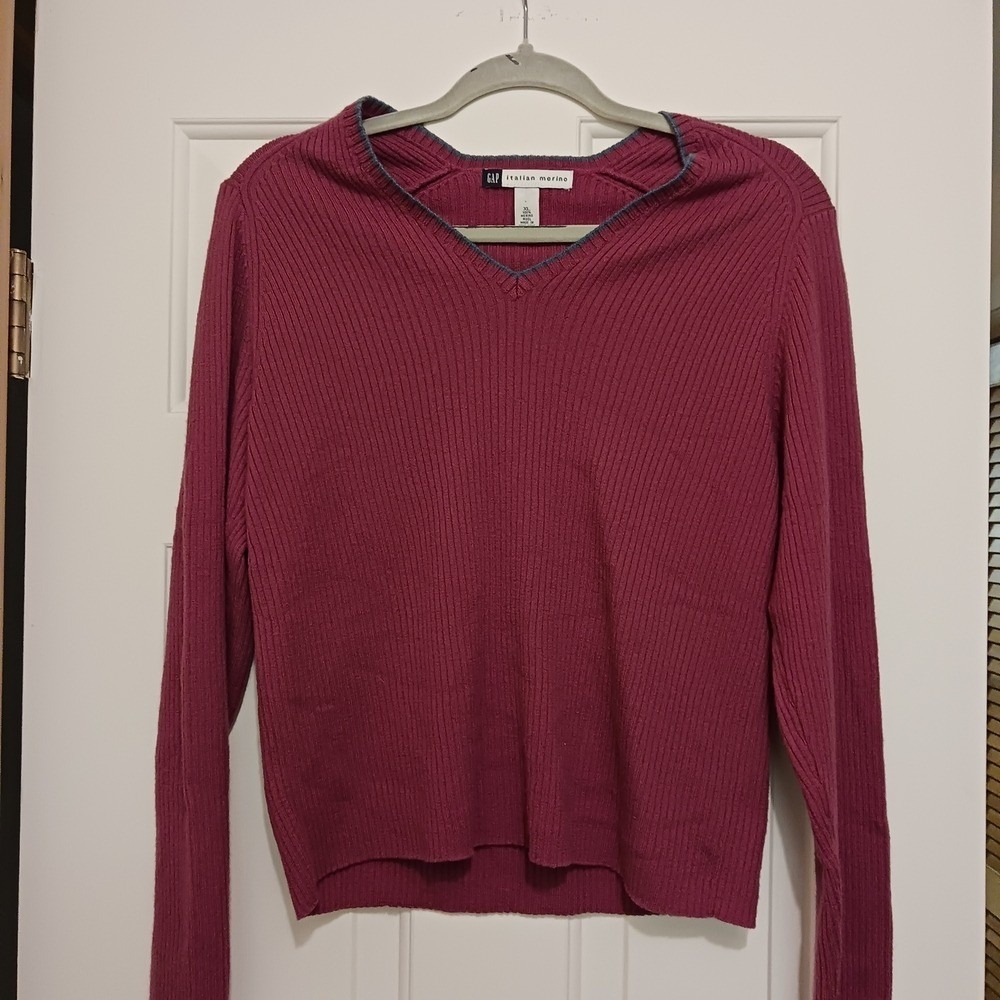 GAP Vintage Italian Merino Wool Sweater Women XL Burgundy V-Neck Ribbed Chic